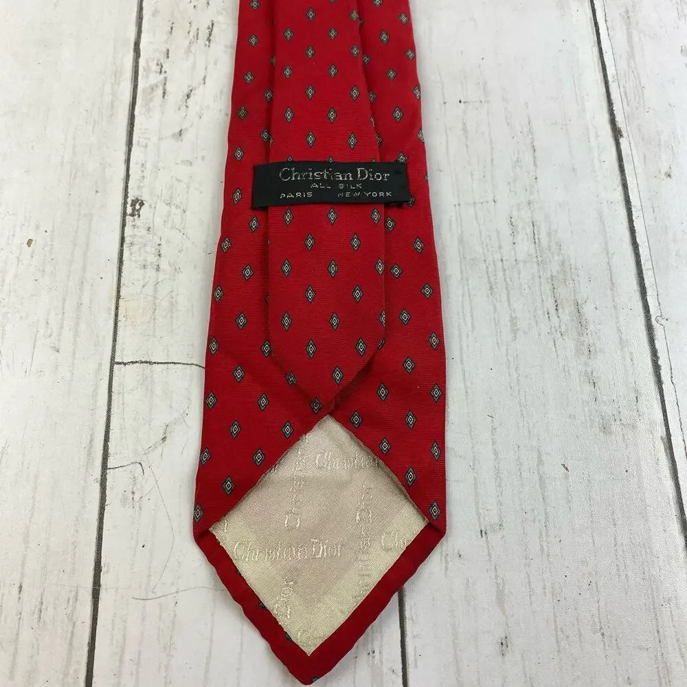 VTG Christian Dior Paris New York Red Silk Diamond Pattern Neck Tie Business
